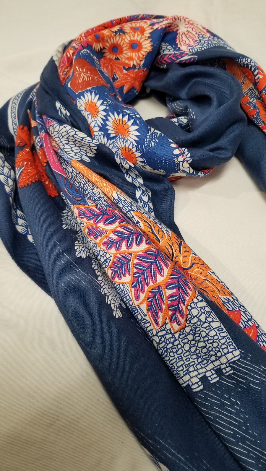 Inouitoosh-Giovanni-Scarf-details