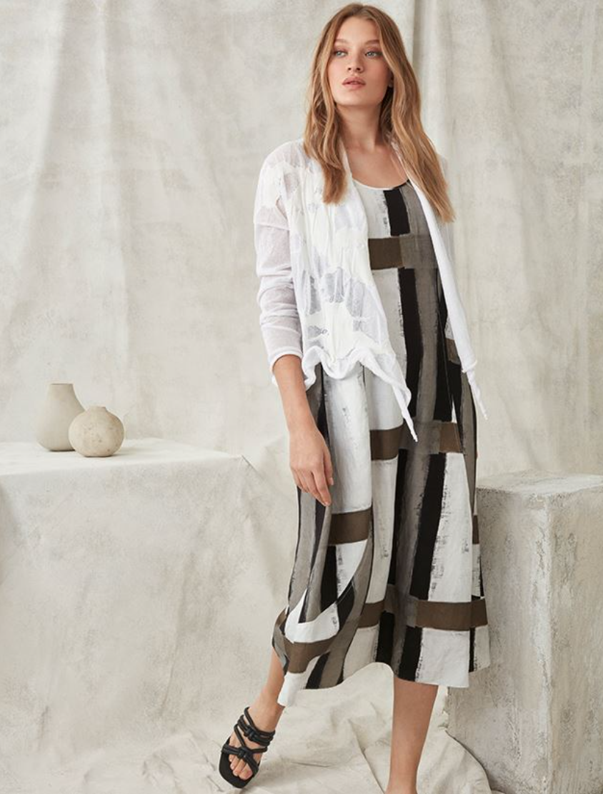 Crea-Concept-black-white-dress-mix