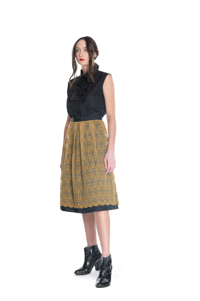 M6624 ROSES LIBERTY BLOUSE M7621 BARQUE SKIRT (2)