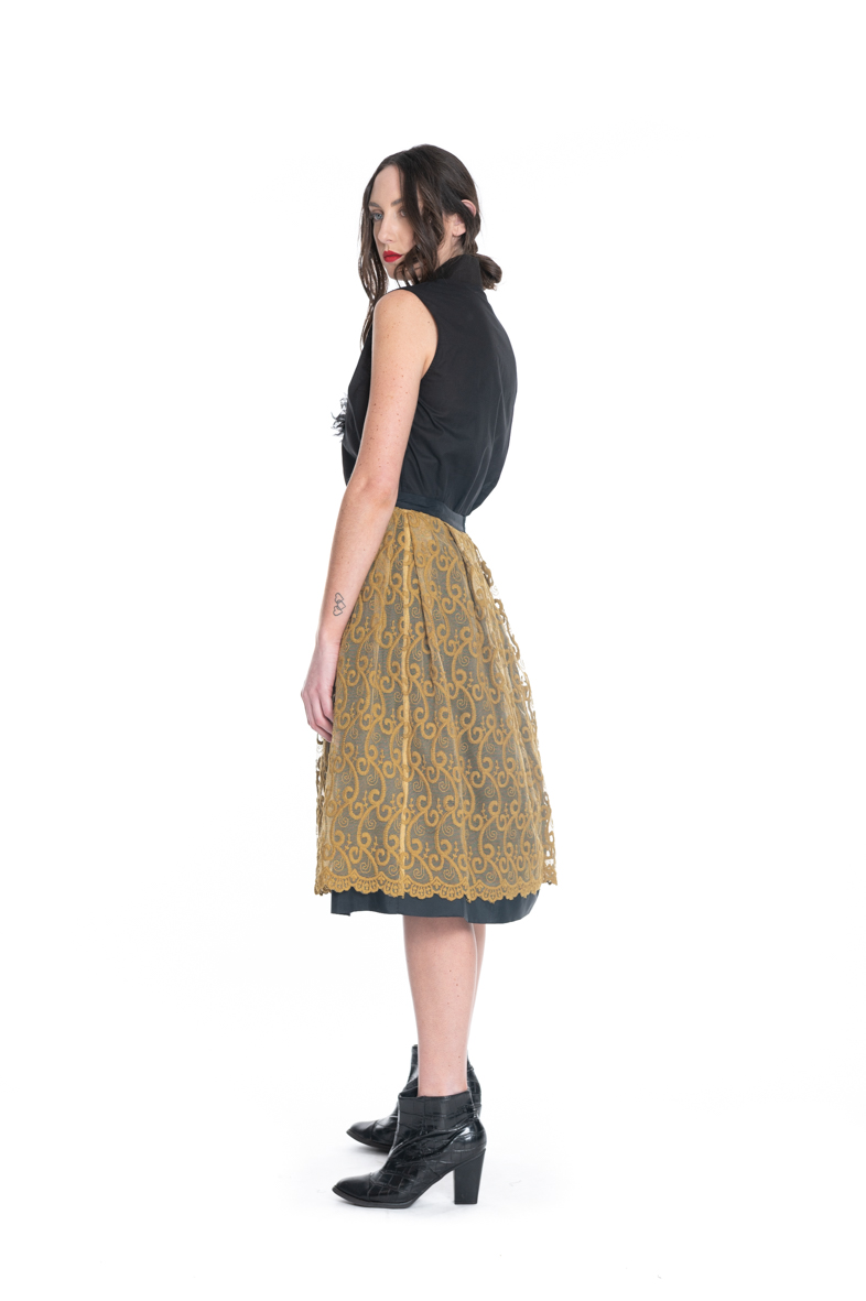 M6624 ROSES LIBERTY BLOUSE M7621 BARQUE SKIRT (3)