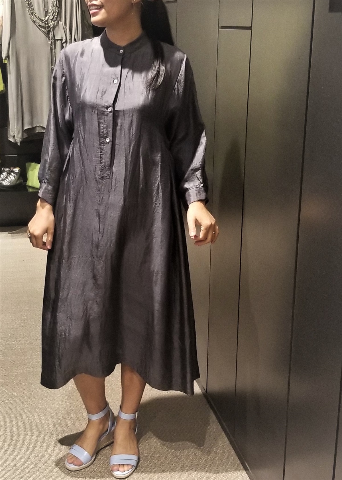 LOOM-Mandarine-collar-dress-1