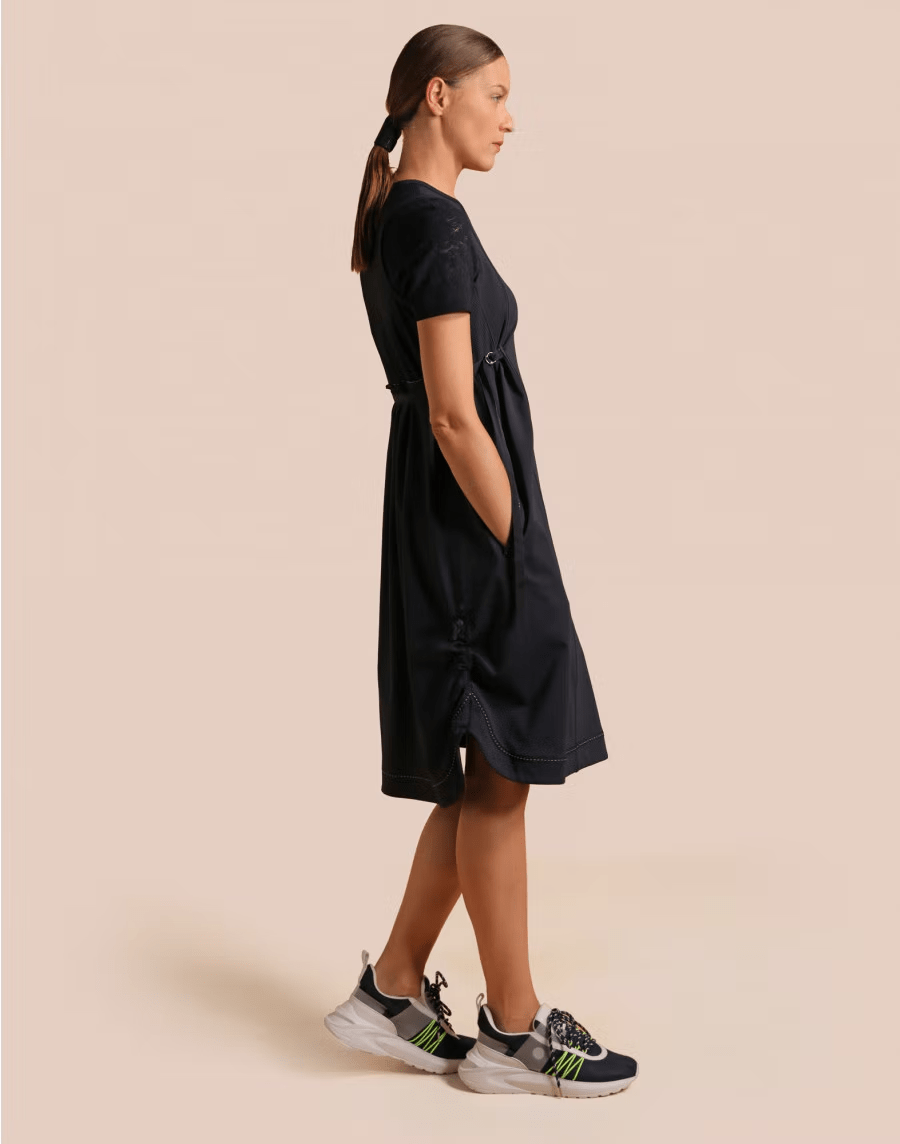 HIGH-Succeed-dress-side